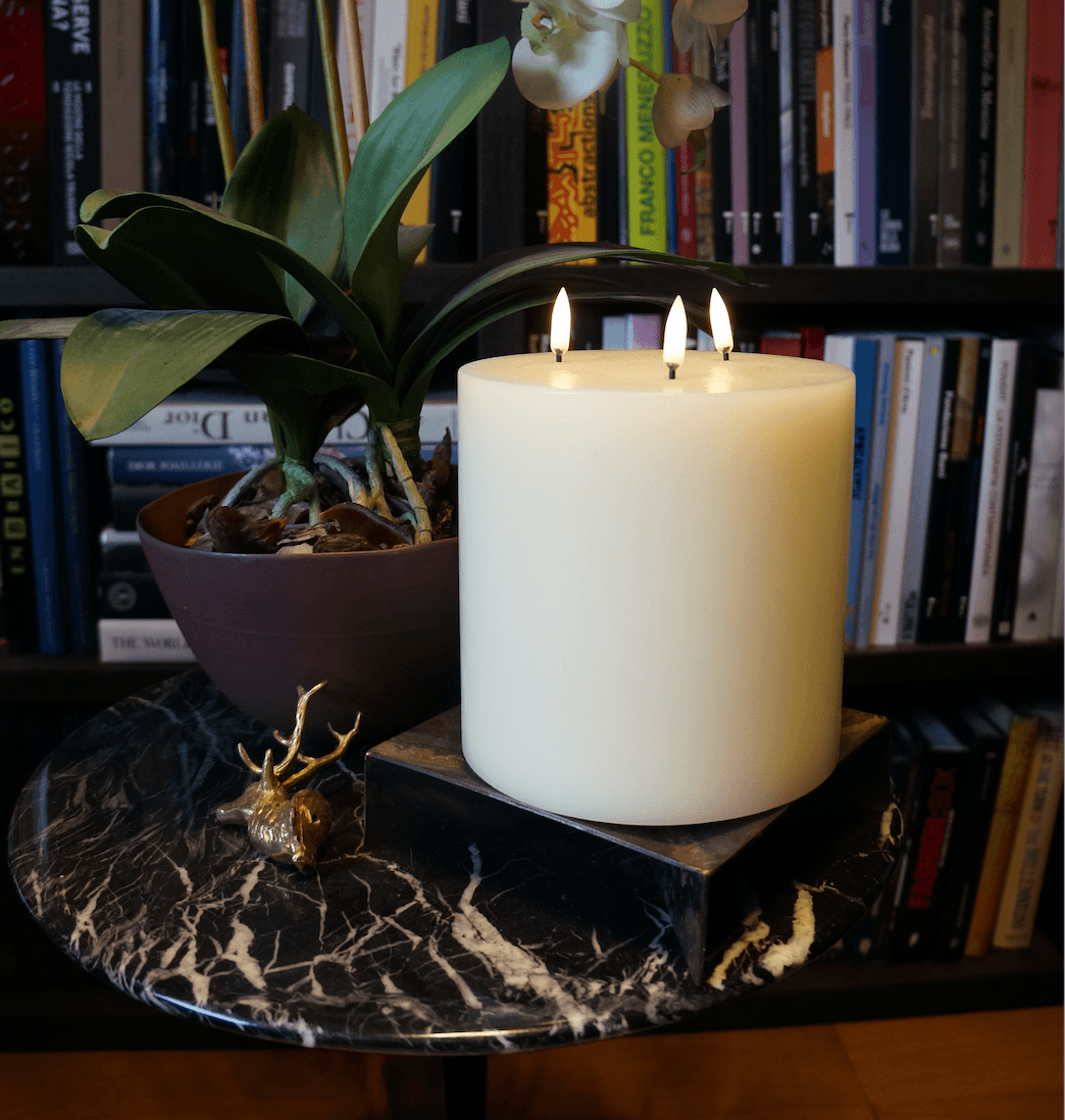 Triple Flame Pillar Candle diam. 15