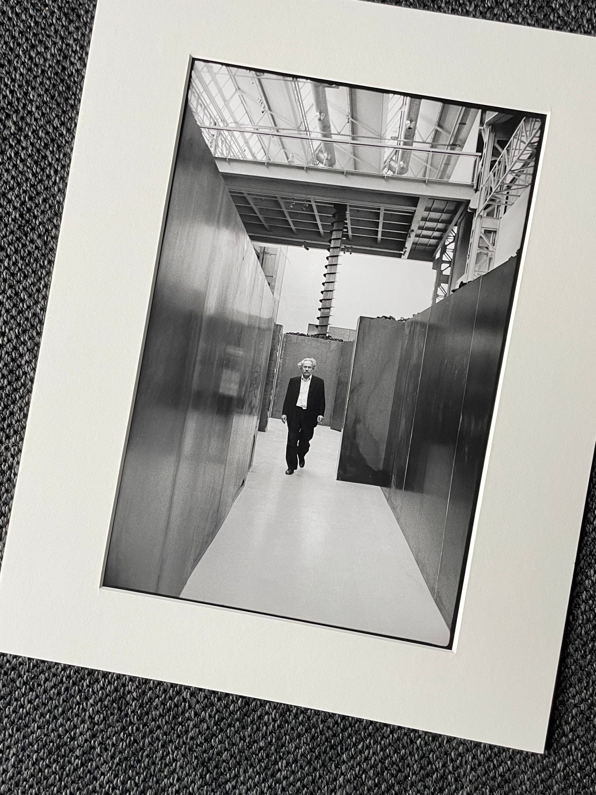 Atto Unico — Photograph by Carlo Orsi for Jannis Kounellis — Ref. 7611