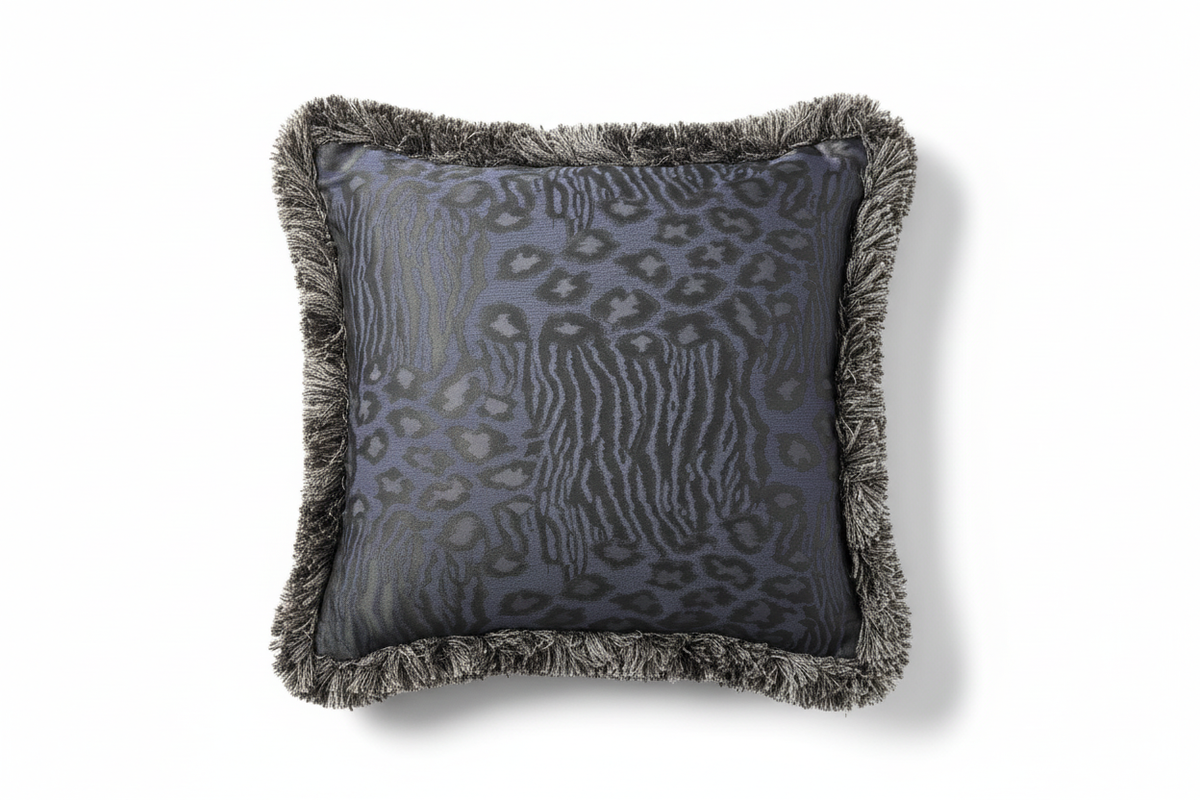 Nocturne animal print side