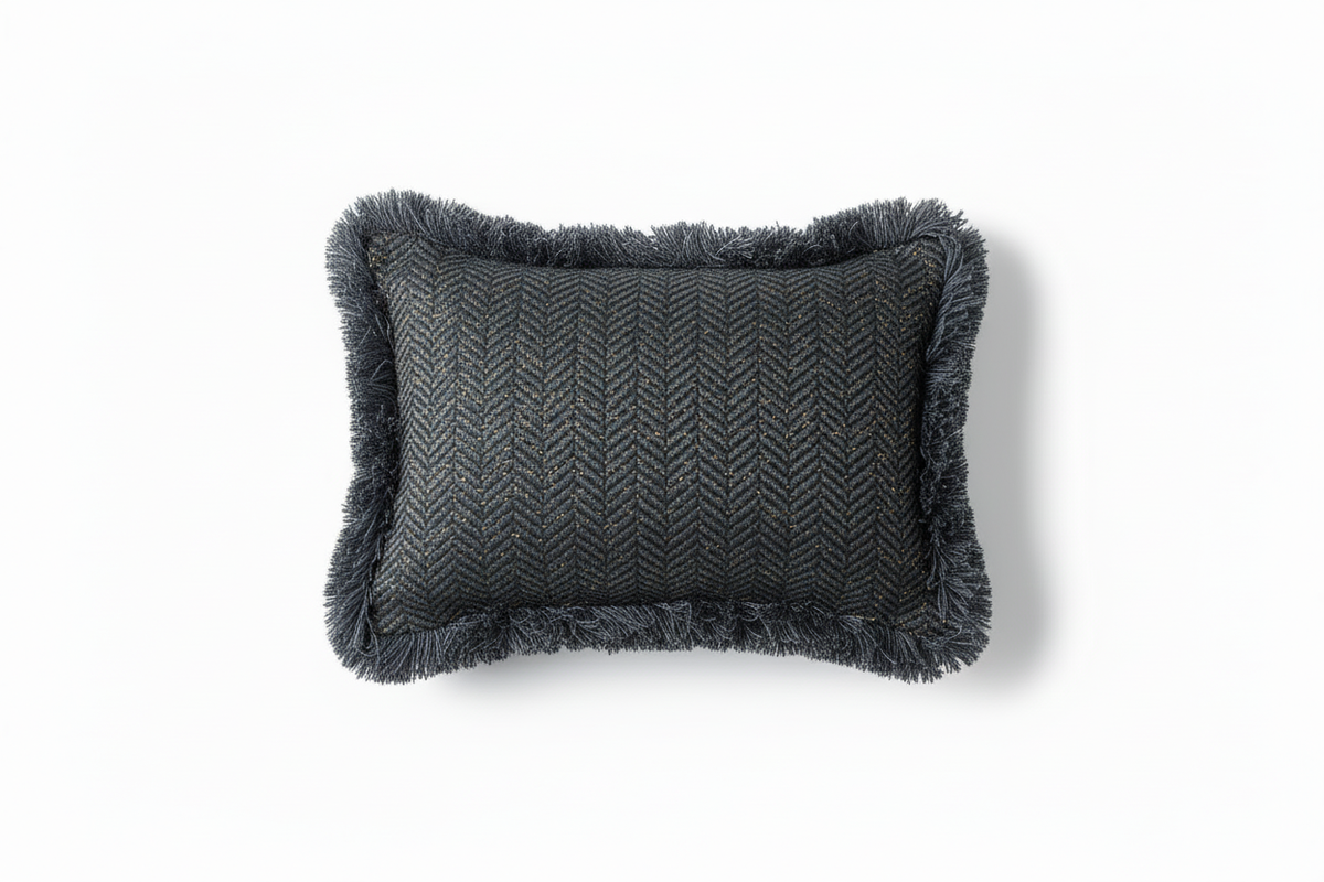 Woven cushion V9A8444 - aligned to V9A8492